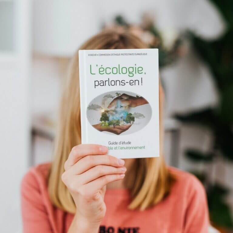 20 mai à  18H30 Webinaire. Présentation du livre " L'écologie parlons-en ! ". Commission d